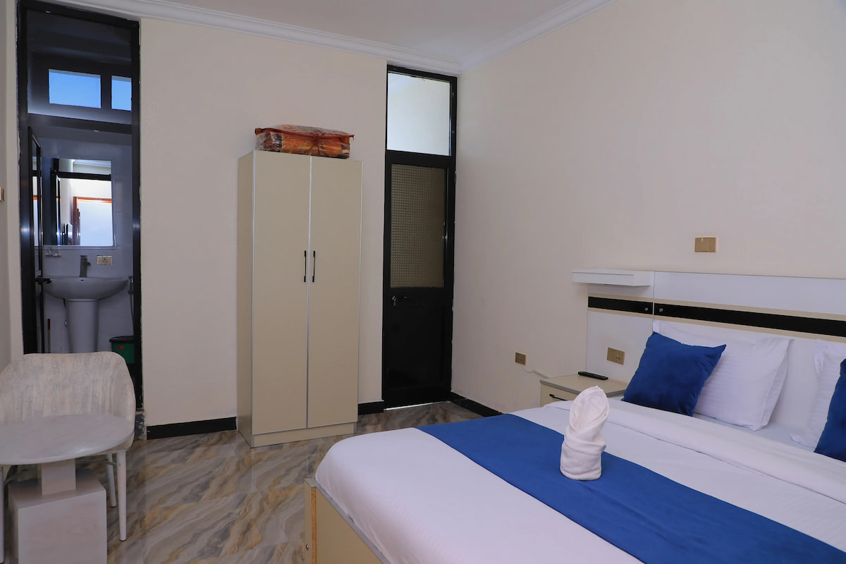 Standard Room at Hemen Hotel